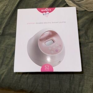 Spectra S2 plus breast pump